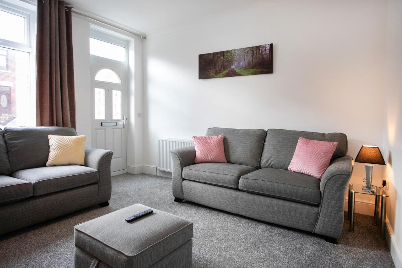 Cudworth House, Barnsley For Contractors & Families, Free Parking, High Speed Wifi Etc Villa Exterior photo
